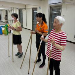 羅子晴 講師